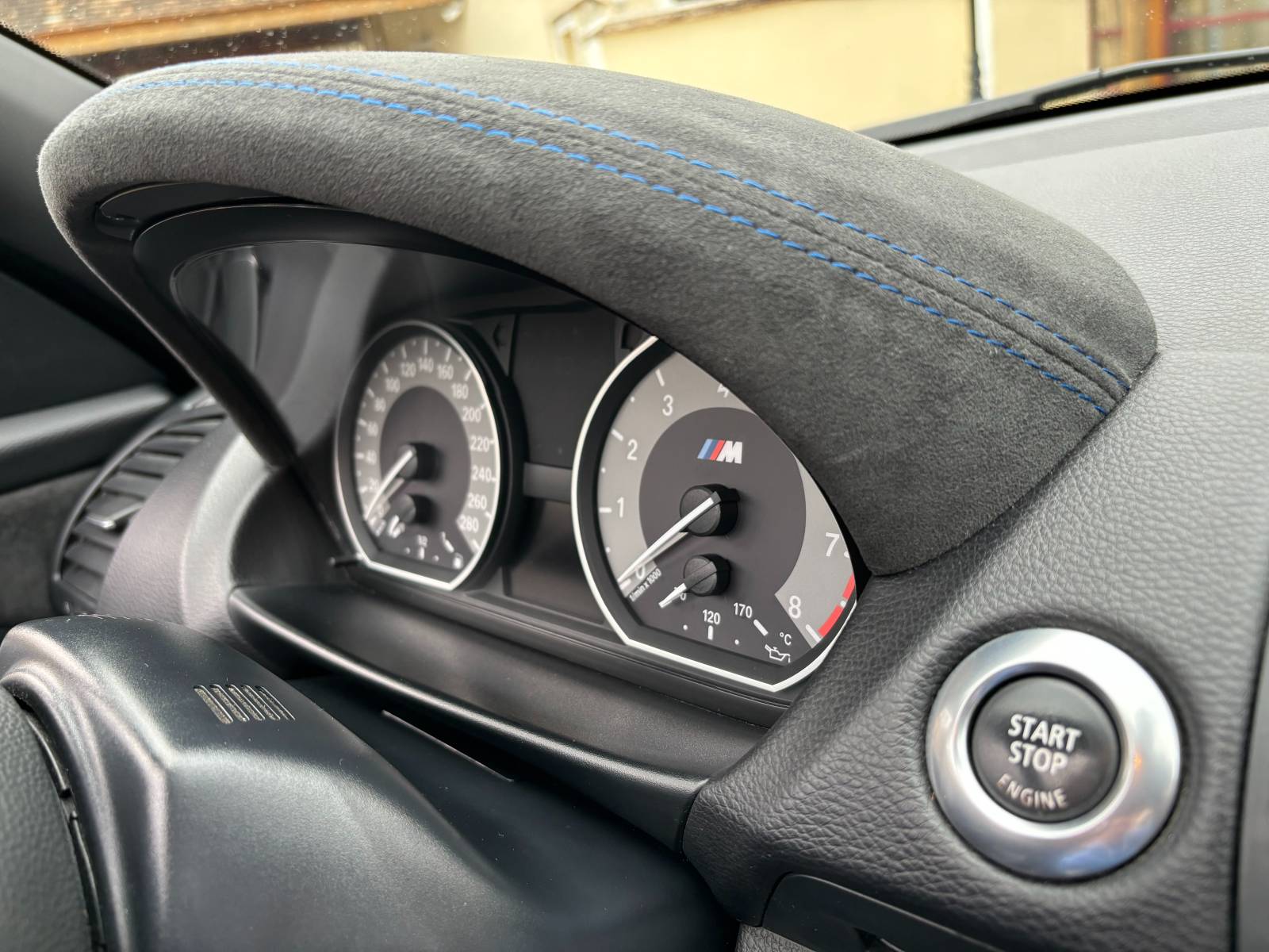 BMW 135i e88 Cabriolet --> conversion 1M / unique en France : 39.999 €
