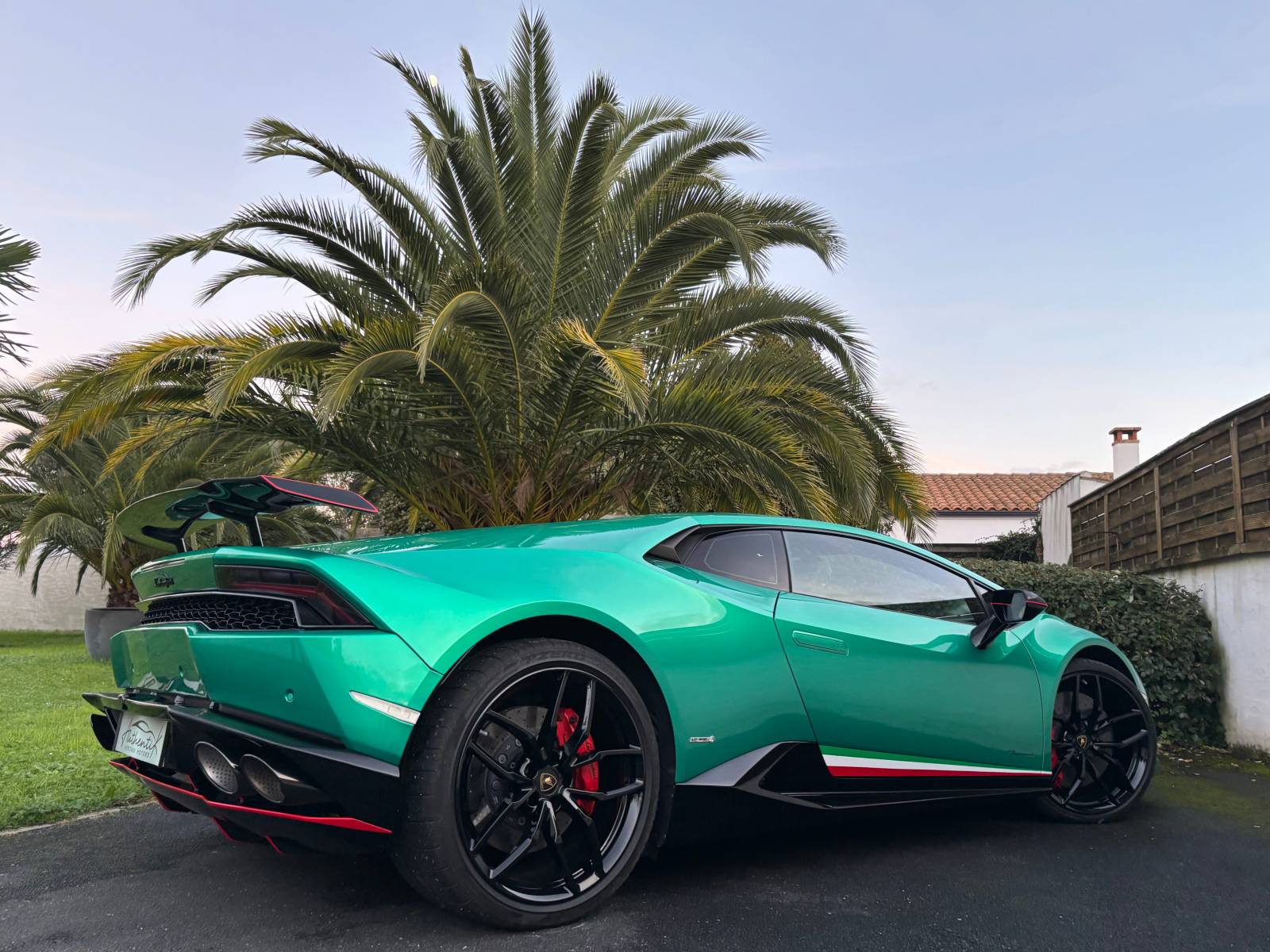 LAMBORGHINI HURACAN LP 610-4 Ad Personam Verde Ocnò MY18 : 214.990 €