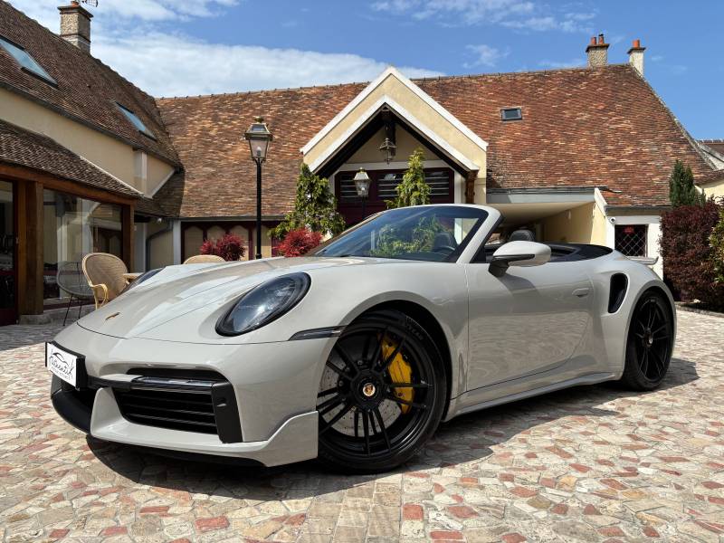 PORSCHE 992 TURBO S CABRIOLET avec Pack Sport Design 2020 Craie : 259.990 €