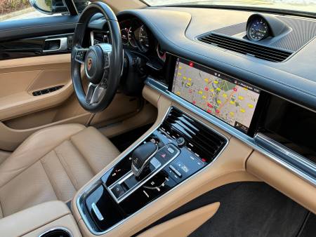 PORSCHE PANAMERA 4 E-HYBRID SPORT TURISMO 462CH MY19 : 57.990 €